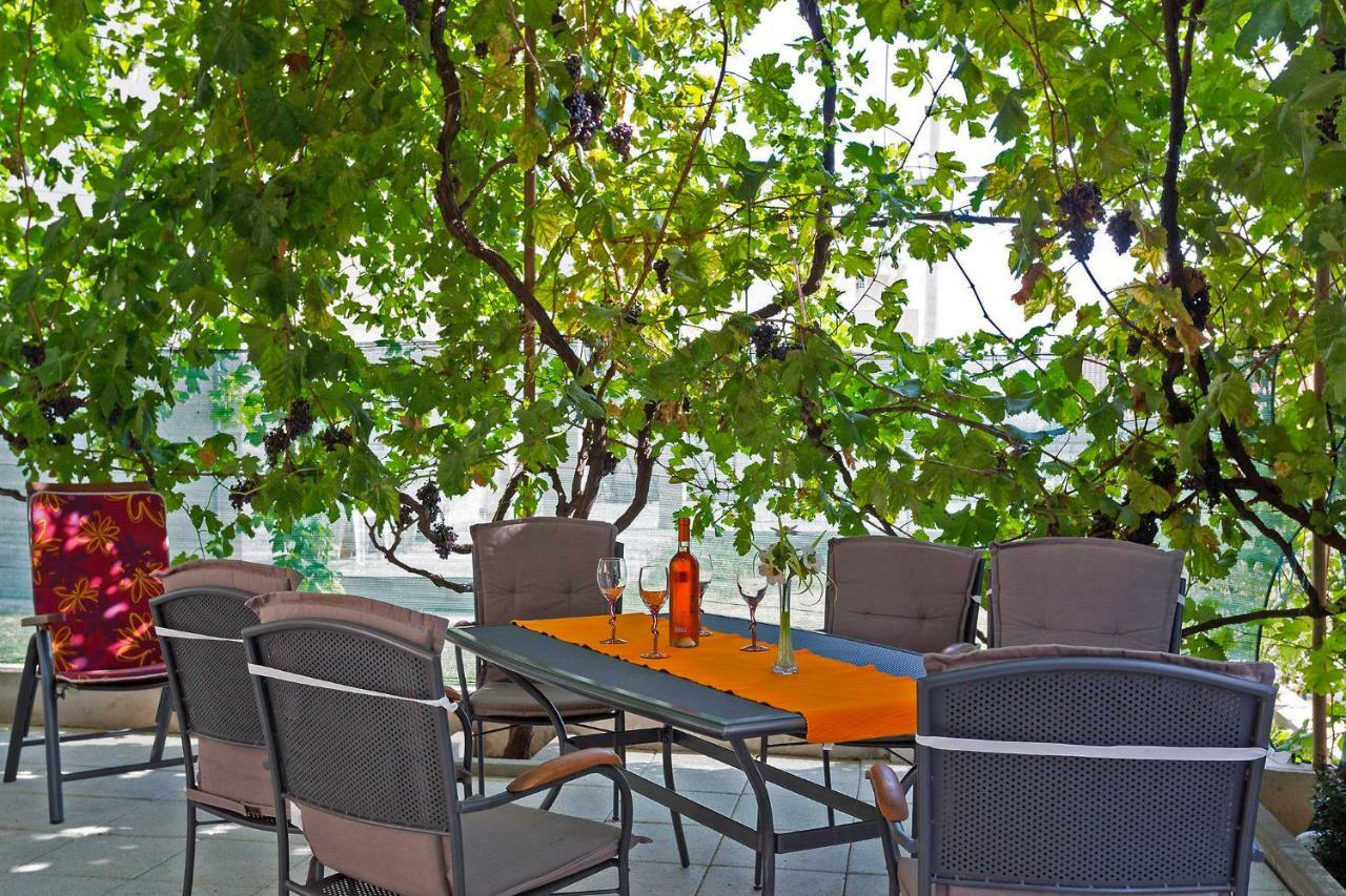 Ani In Trogir * Mittel-Dalmatien Hotel Donji Seget Buitenkant foto